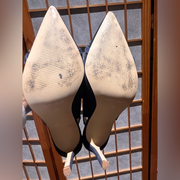 Navy blue suede Charles David 4” pump - Picture 9 of 12